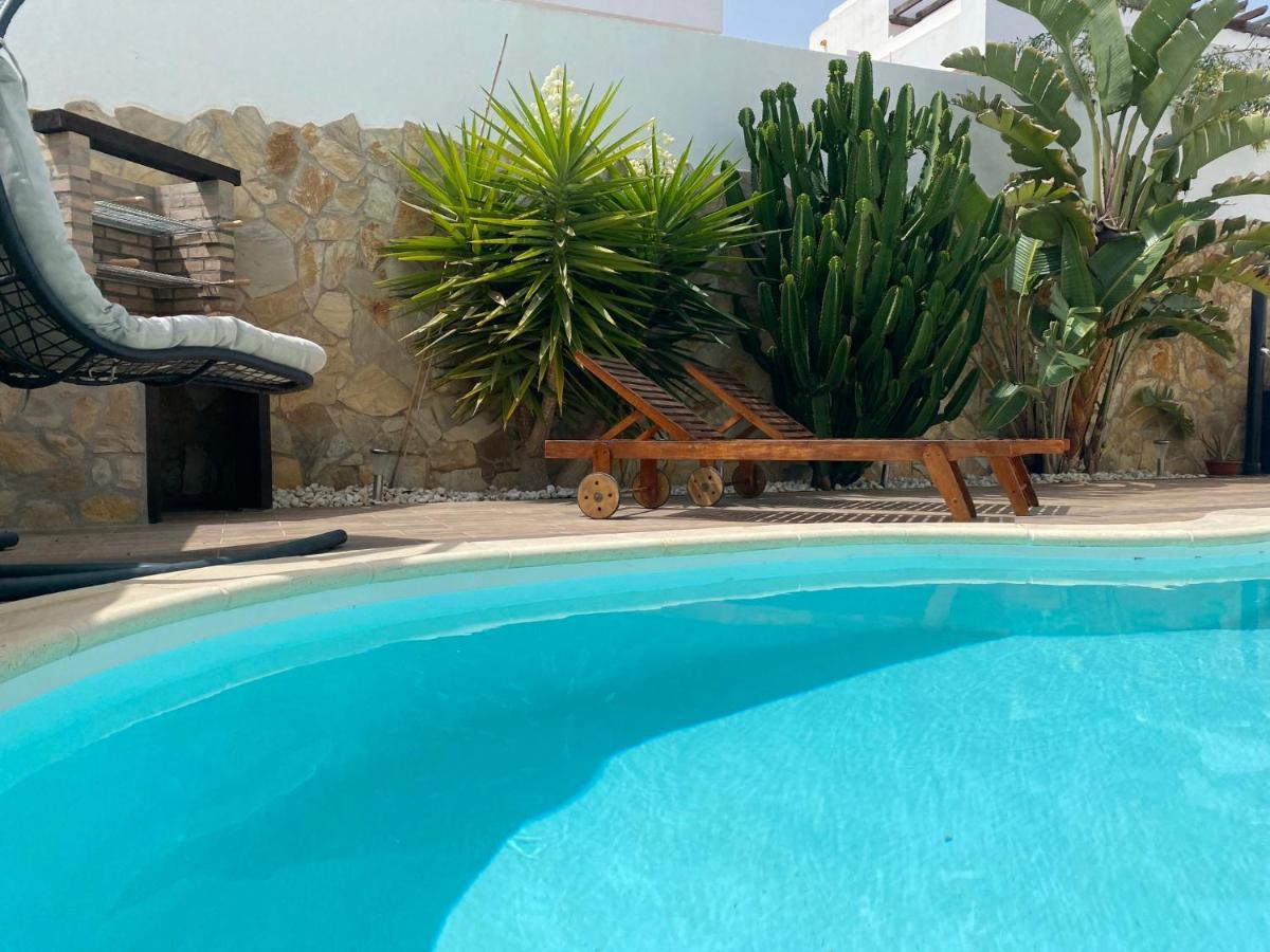 Exclusiva Villa De Lujo Коральео Экстерьер фото